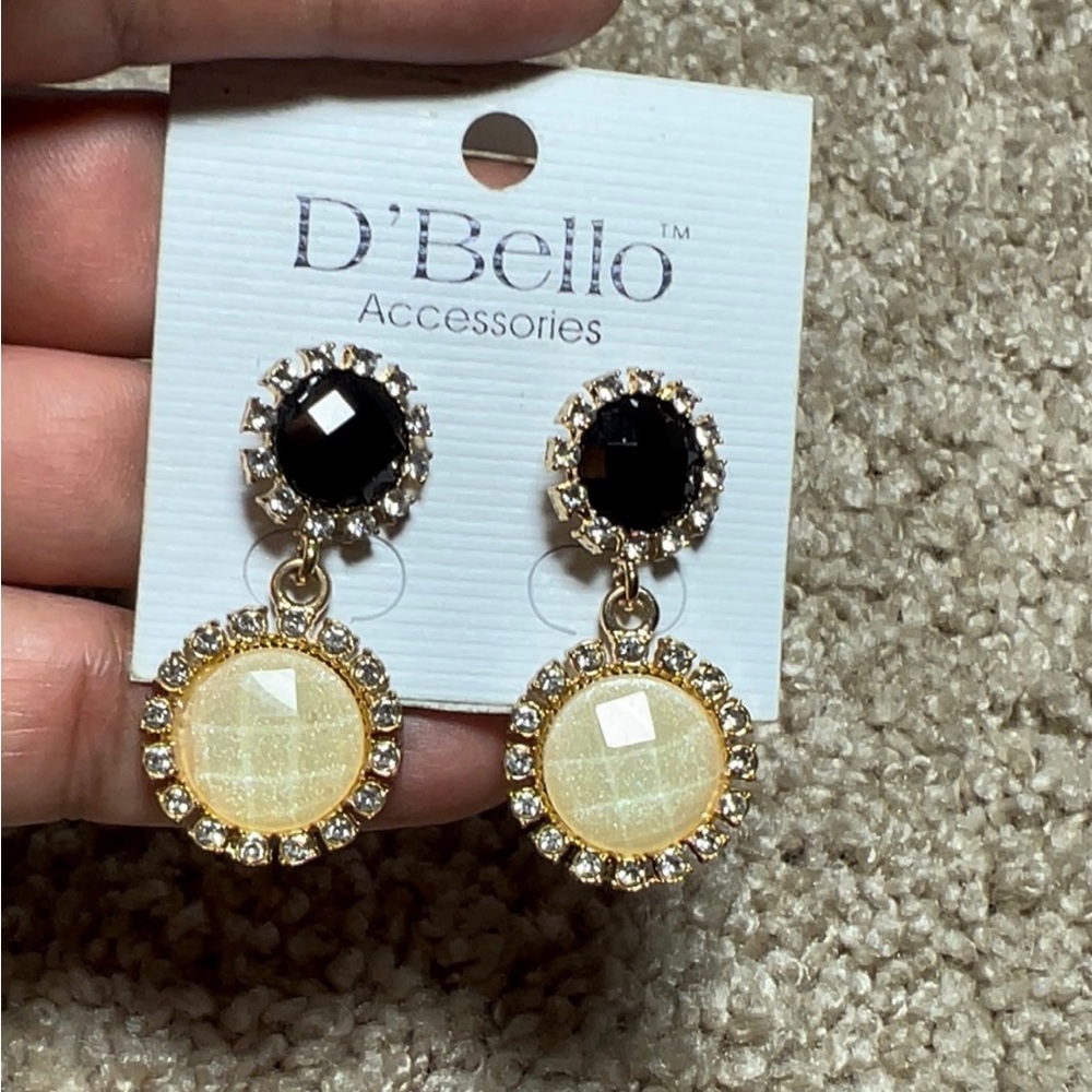 Earring Set - Picture 5 of 5